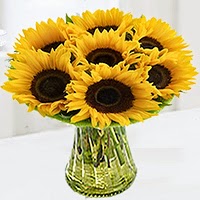 Judith Goss Florists Online Flower Gift Shop 1076127 Image 3